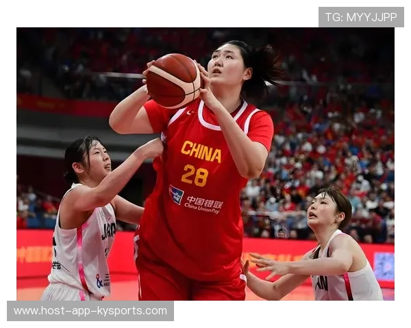 中国女篮又有麻烦了？日本队或归化超级内线：张子宇能打爆她吗？